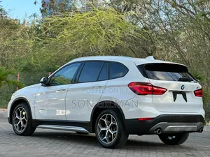 BMW X1 xDrive28i AWD 2016 Pearl