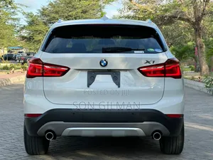BMW X1 xDrive28i AWD 2016 Pearl