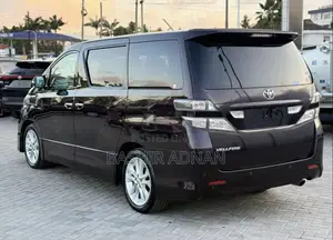 Toyota Vellfire 2009 Burgundy