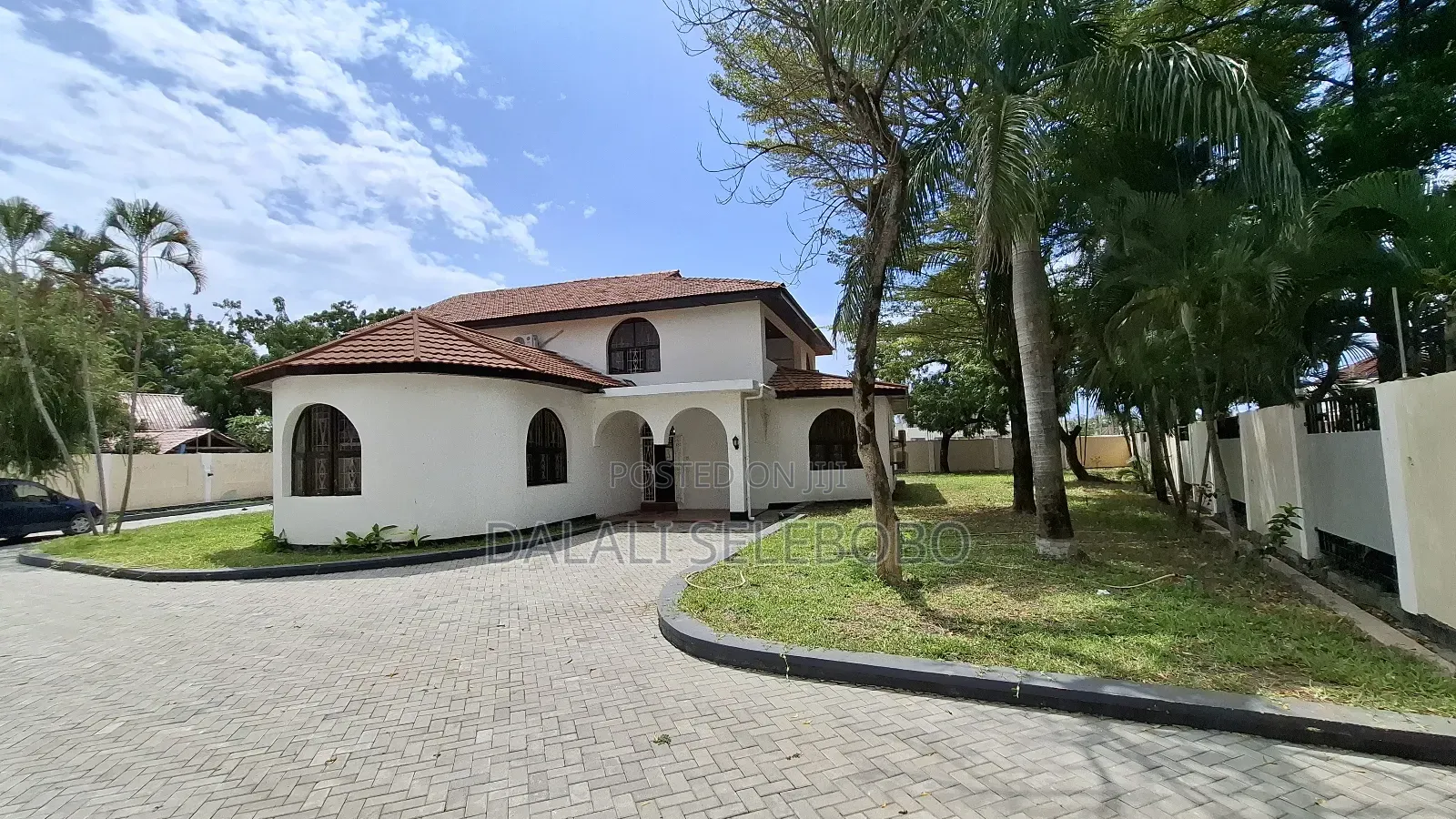 7bdrm Bungalow in Mbezi Beach Kwa for rent