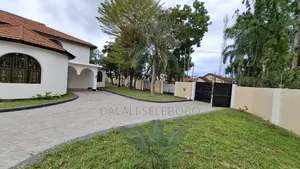 7bedrooms With Servant Quarter Better for Private Office
