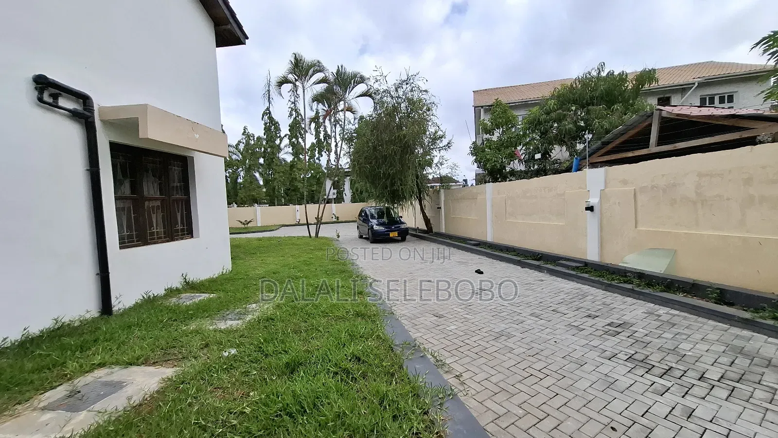 7bedrooms With Servant Quarter Better for Private Office