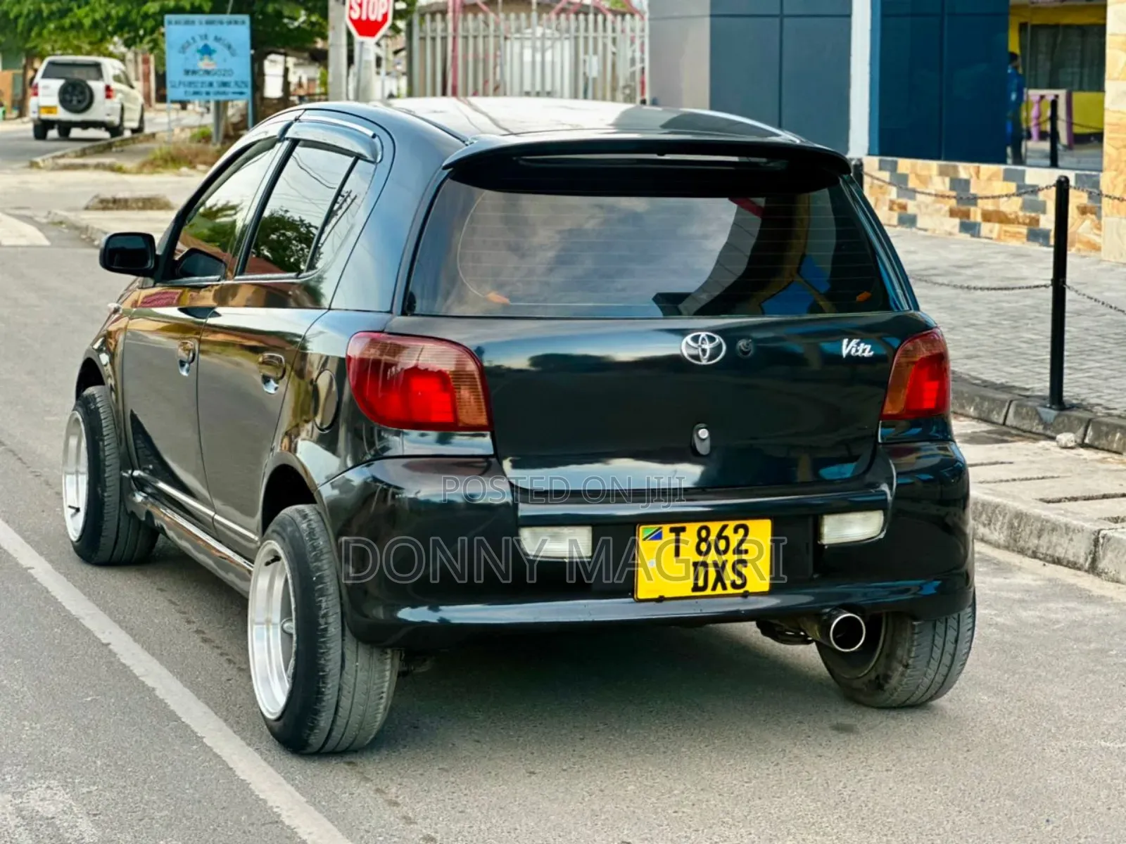 Toyota Vitz 2005 Black
