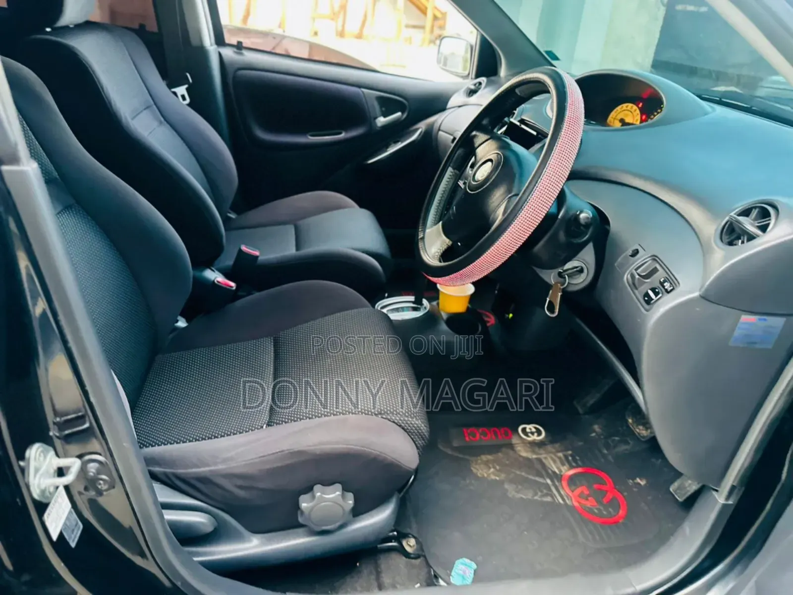 Toyota Vitz 2005 Black