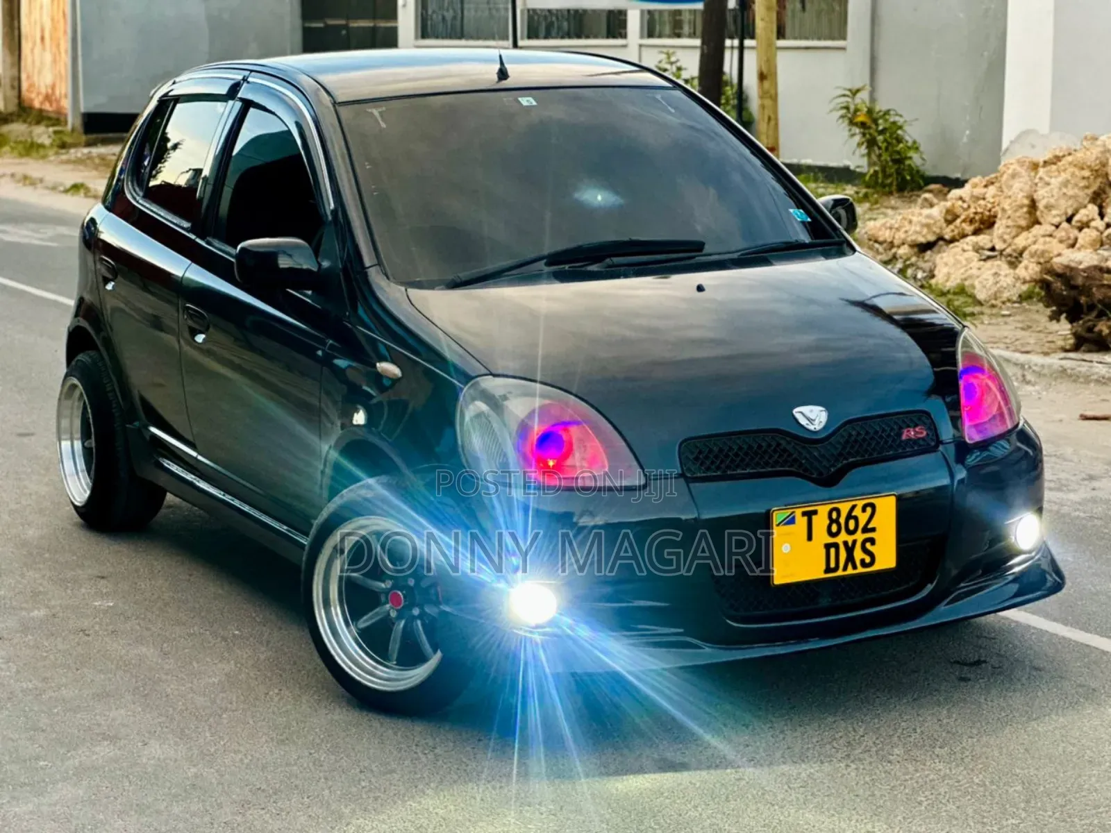 Toyota Vitz 2005 Black