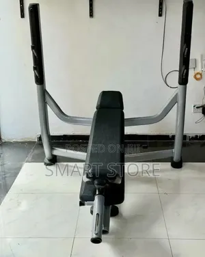 Olympic Weight Incline Bench – Heavy Duty