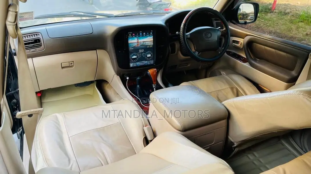 Toyota Land Cruiser 100 VX 4.7 V8 2005 Black