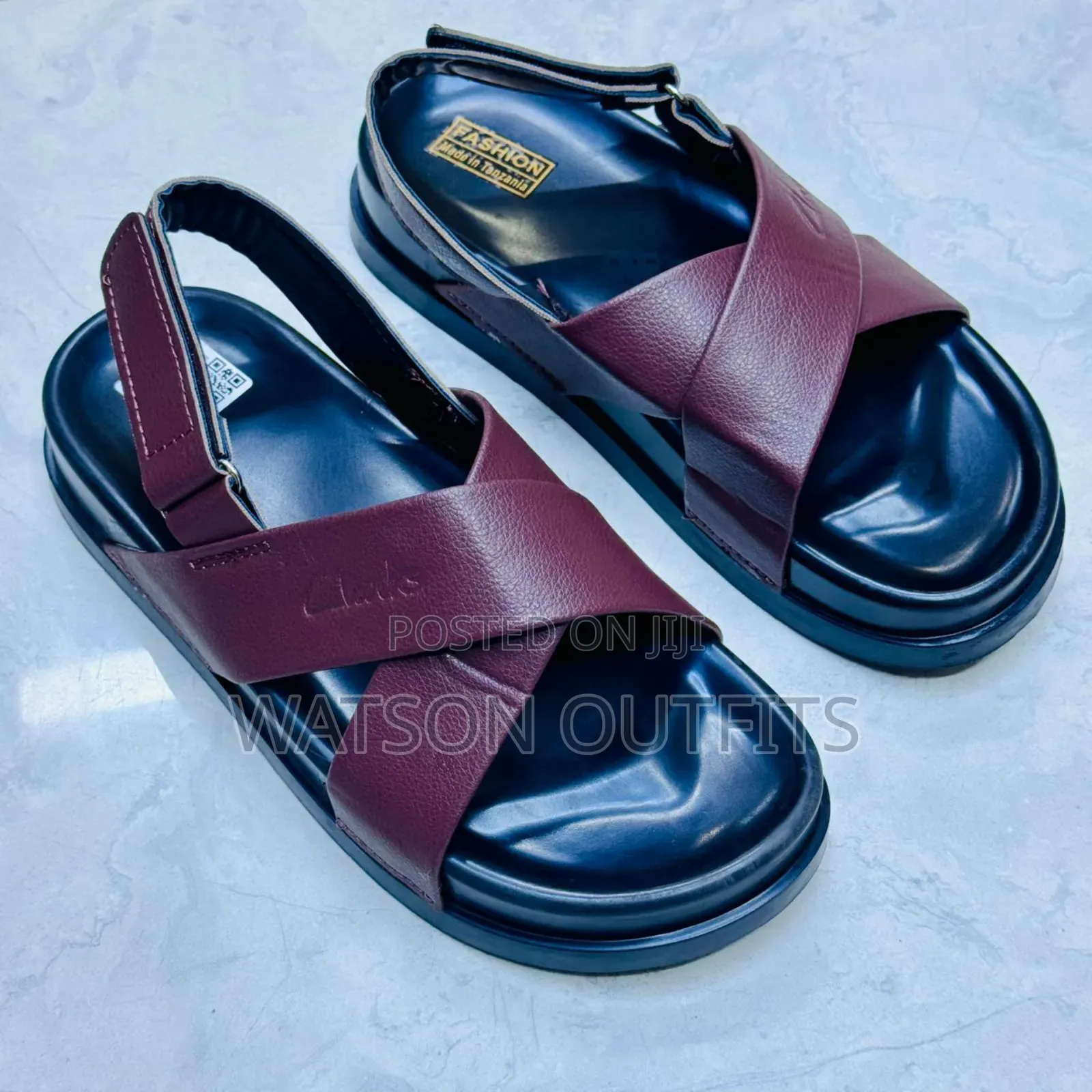 Men's Sandals or Sendo Very Very Classic and Amazingly Top