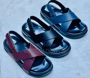 Men's Sandals or Sendo Very Very Classic and Amazingly Top