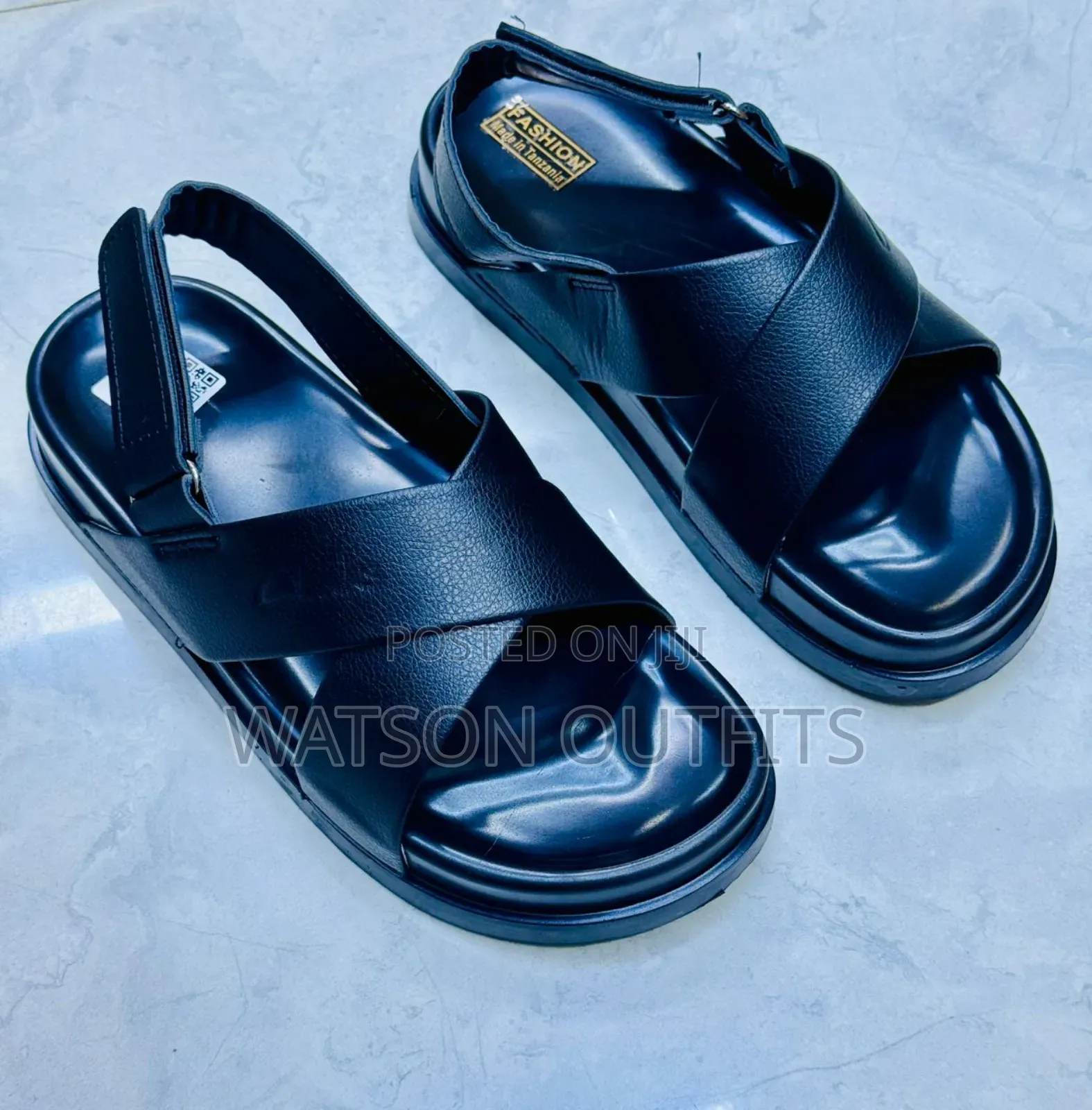 Men's Sandals or Sendo Very Very Classic and Amazingly Top