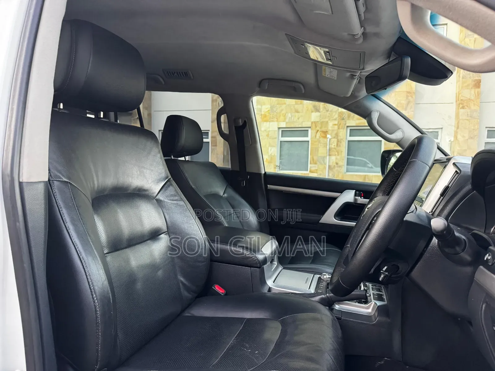 Toyota Land Cruiser 2017 White