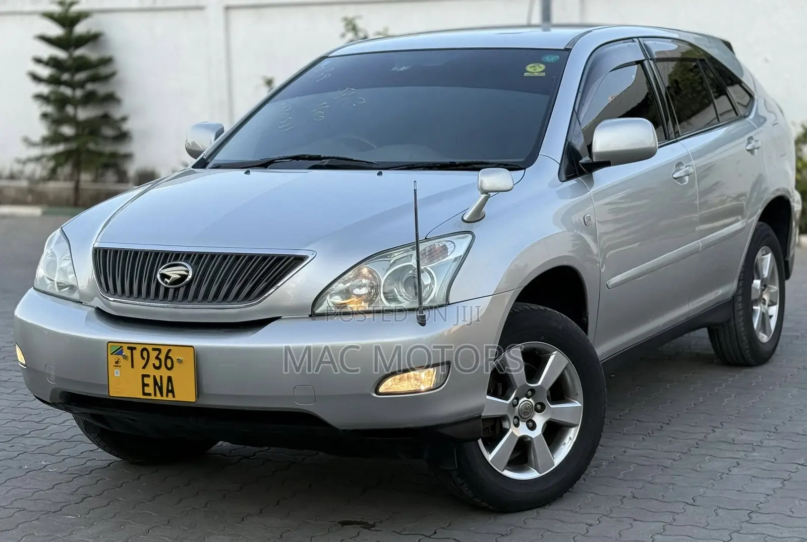 Toyota Harrier 2006 Silver