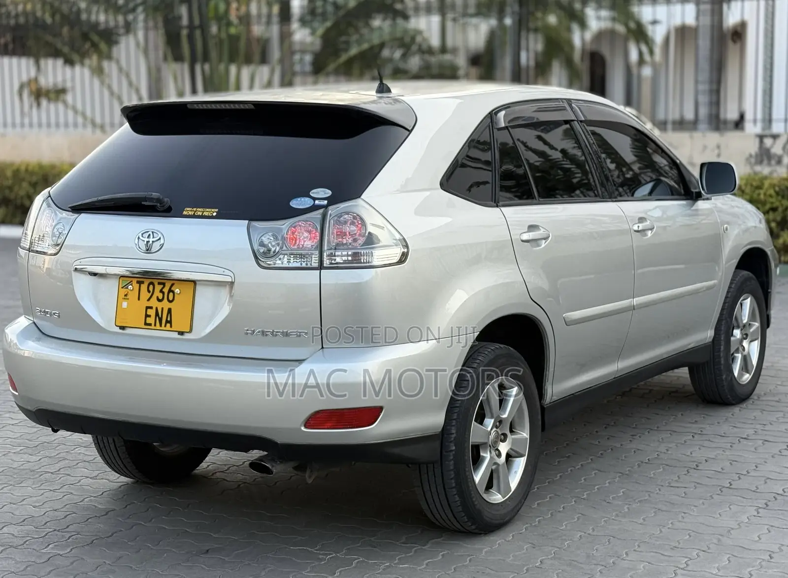 Toyota Harrier 2006 Silver