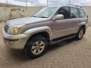 Toyota Land Cruiser Prado 2005 Silver