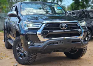 Toyota Hilux 2020 Black