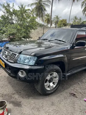 Nissan Patrol 4.8 GRX Tiptronic 2007 Black