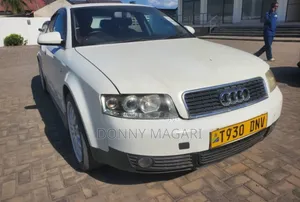 Audi A4 2004 White