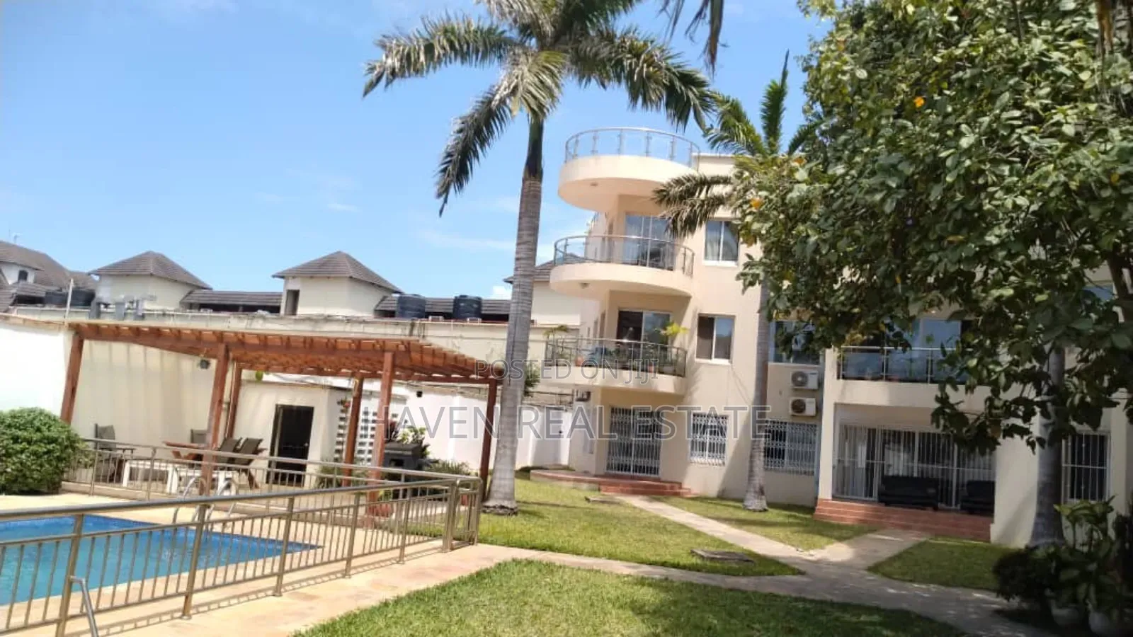 Furnished 3bdrm Apartment in Masaki for rent