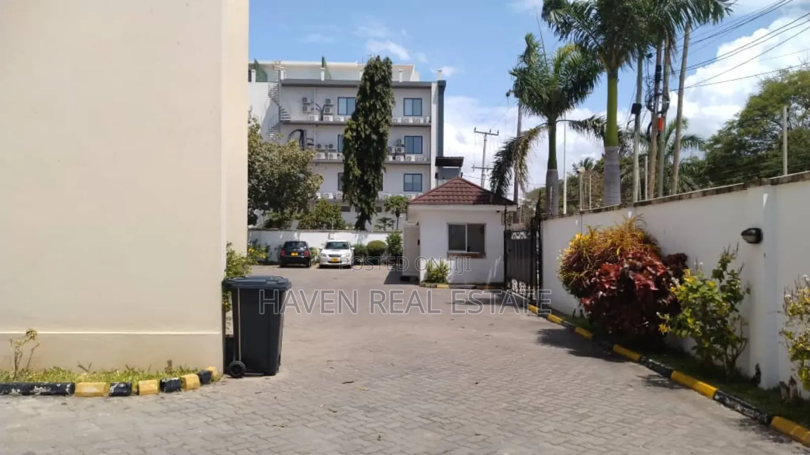 Furnished 3bdrm Apartment in Masaki for rent