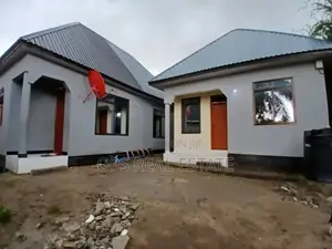 6bdrm House in Kinyerezi  Songas, Kinondoni for sale