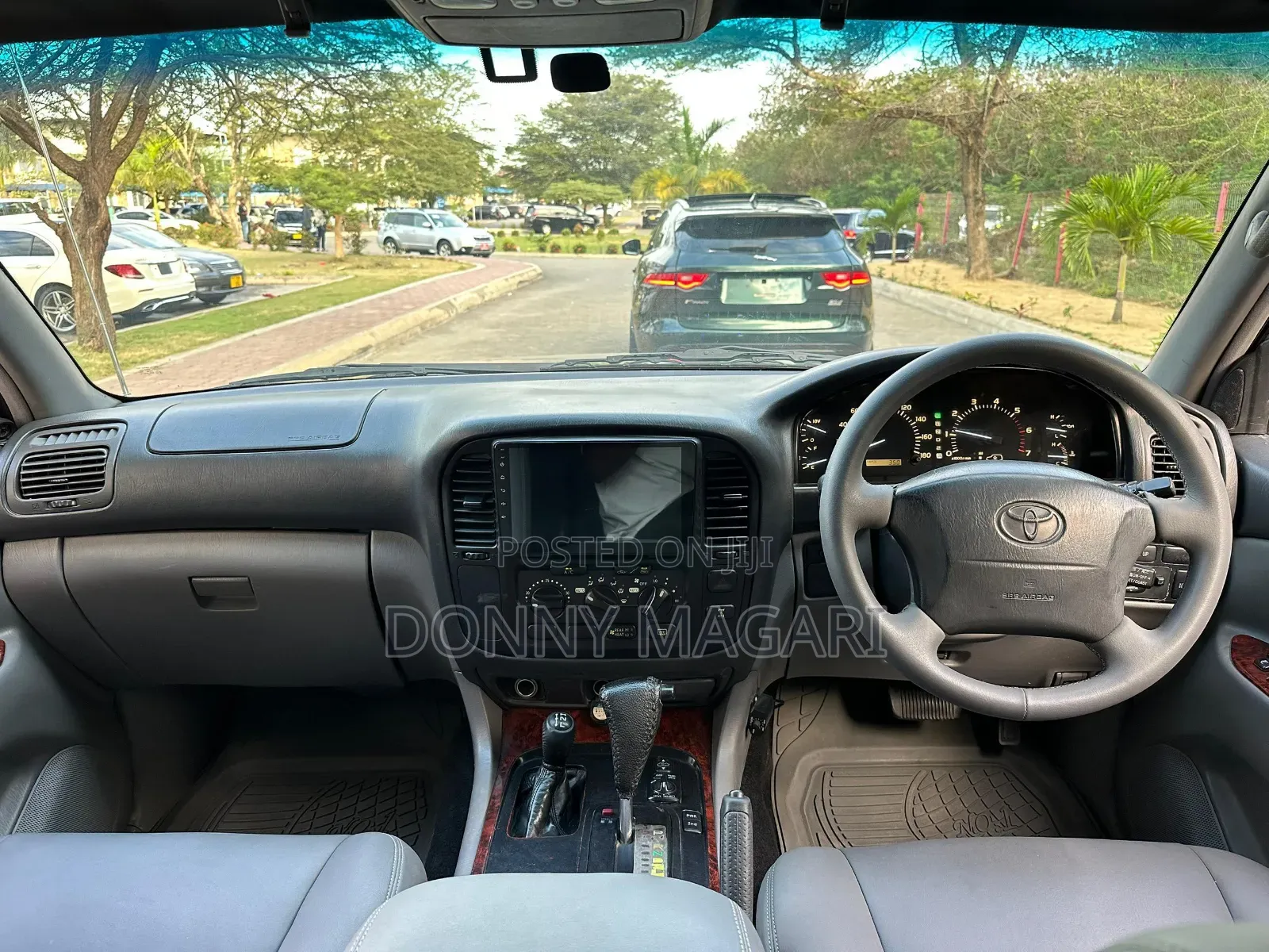 Toyota Land Cruiser 1998 Green