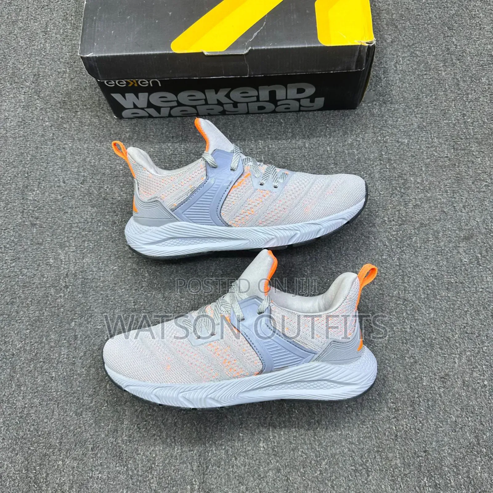 Shoe Sneakers Very Very Classic for Works Out or Physical Exercises
