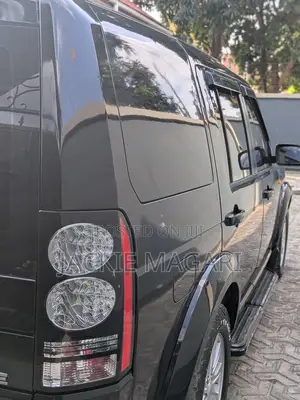 Land Rover Discovery 2008 Black