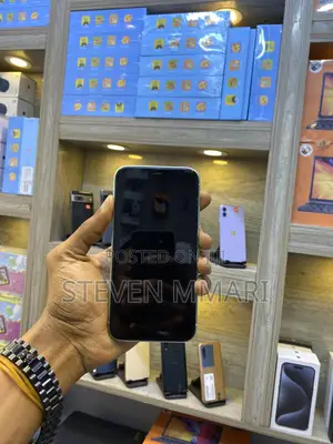 Apple iPhone 11 64 GB Black