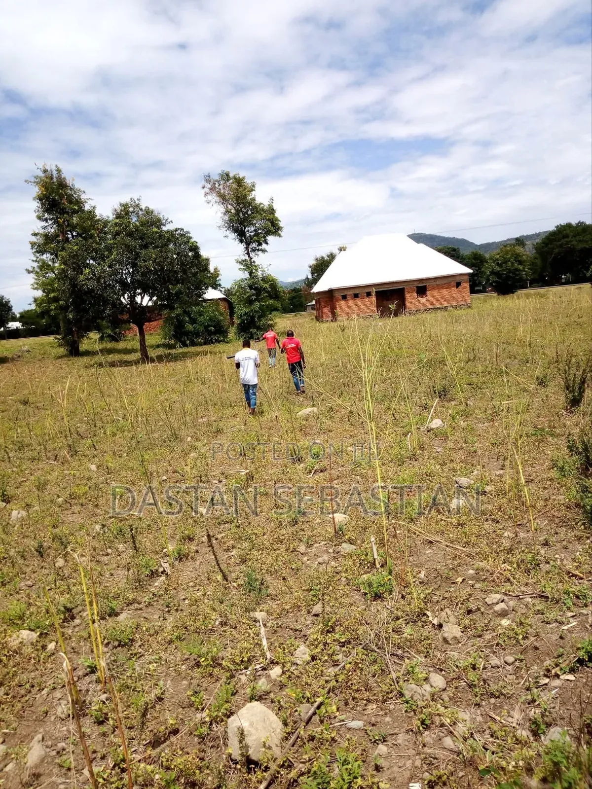 Kambele Wauzaji Viwanja