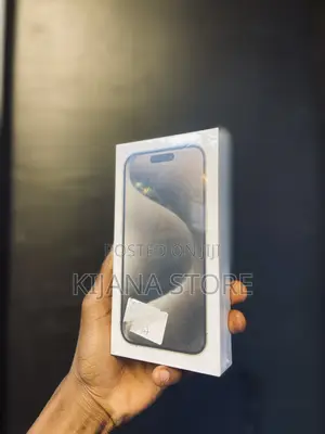 New Apple iPhone 15 Pro Max 256 GB Silver