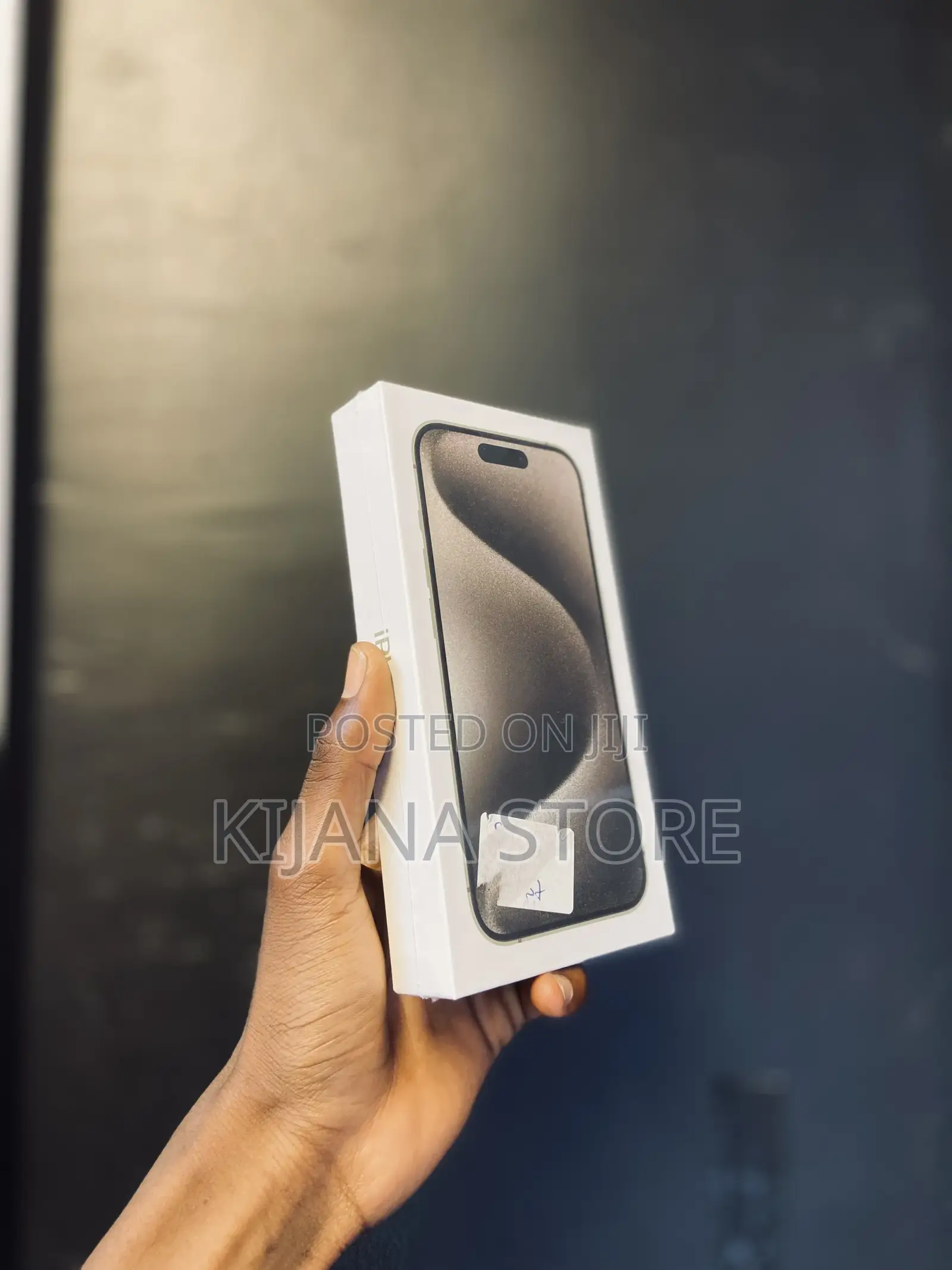 New Apple iPhone 15 Pro Max 256 GB Silver