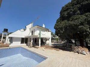 5bdrm House in Oyster Bay for rent