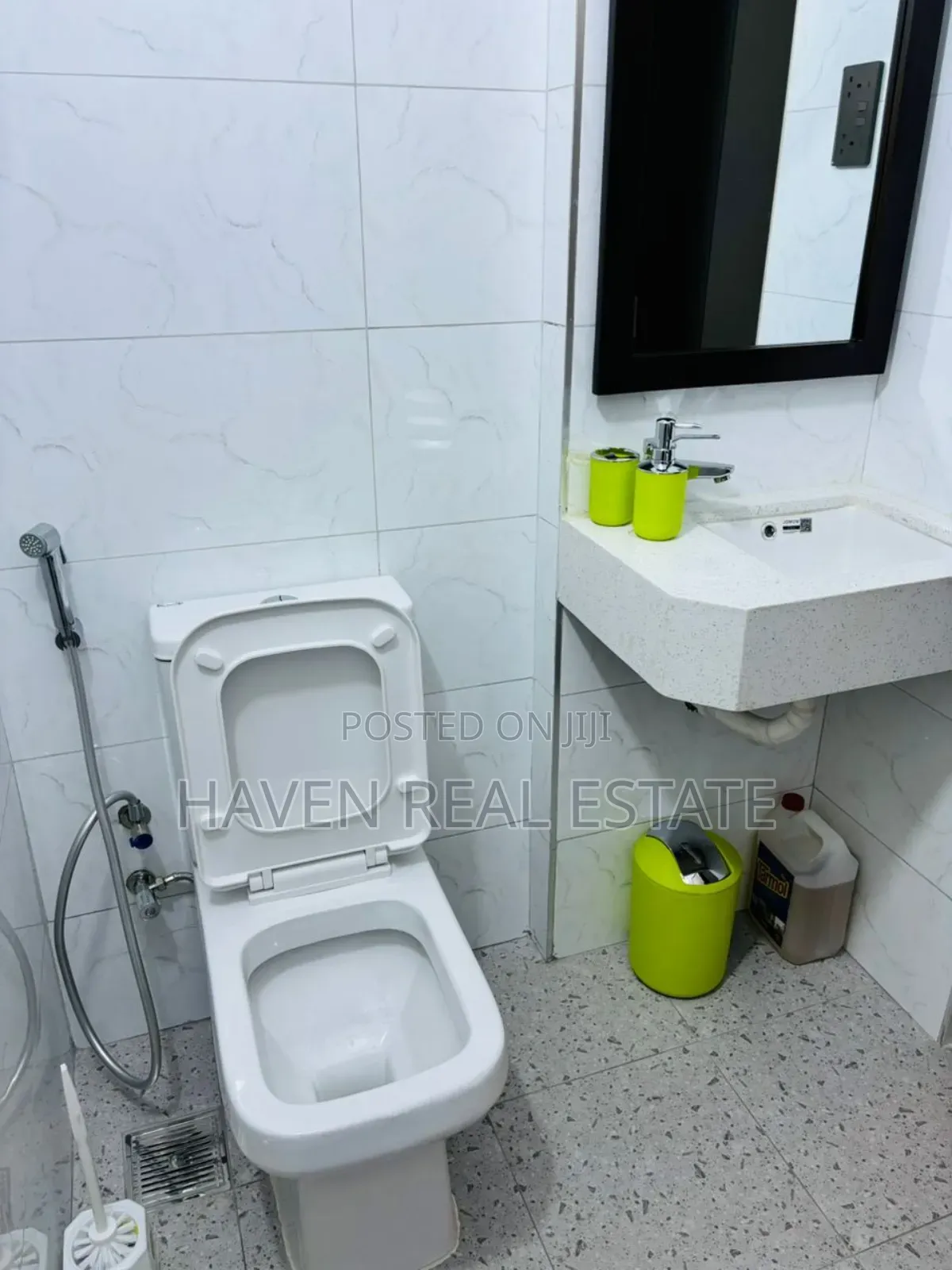 Furnished 3bdrm Apartment in Upanga West for rent