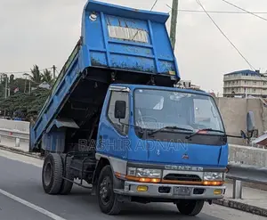 Mitsubishi Canter Dumper/Tipper 3 Tonnes Mpya Unregistered.