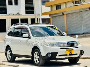 Subaru Forester 2009 White