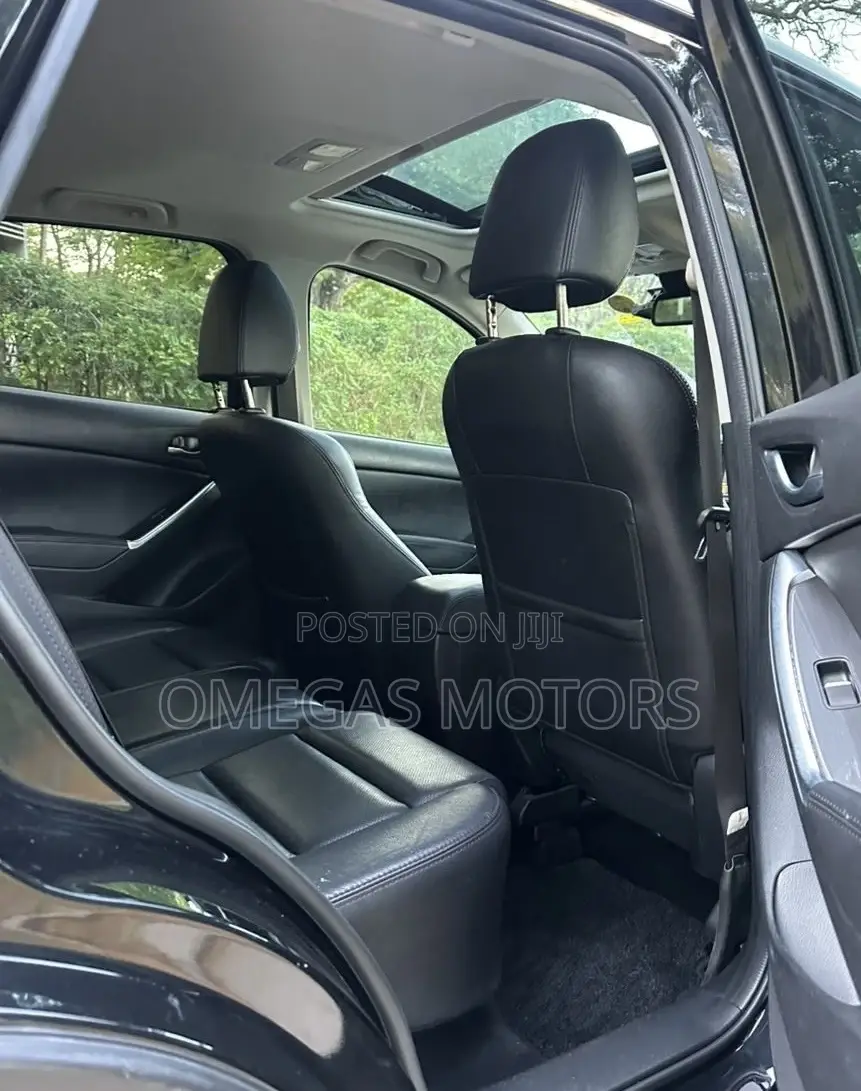 Mazda CX-5 2.2 Diesel FWD 2015 Black