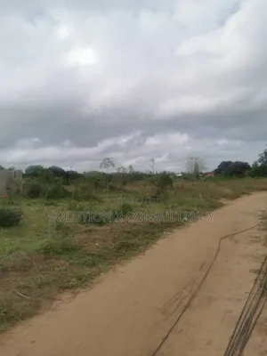 Kiwanja Kinauzwa Kibaha Kongowe