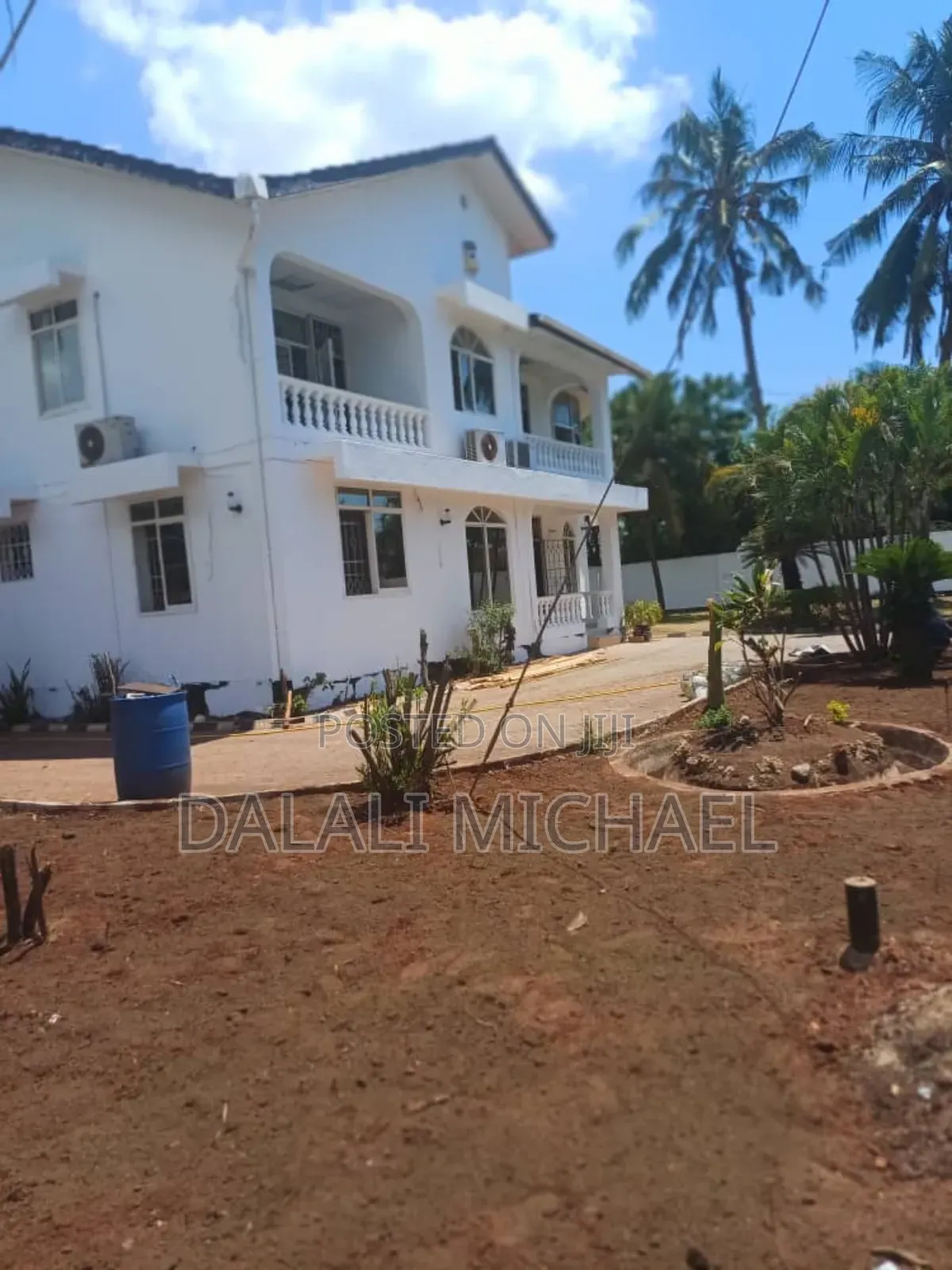 5bdrm House in Mbezibeach for rent