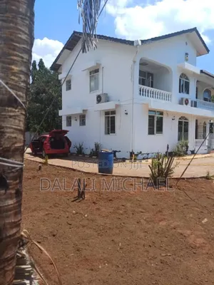 5bdrm House in Mbezibeach for rent