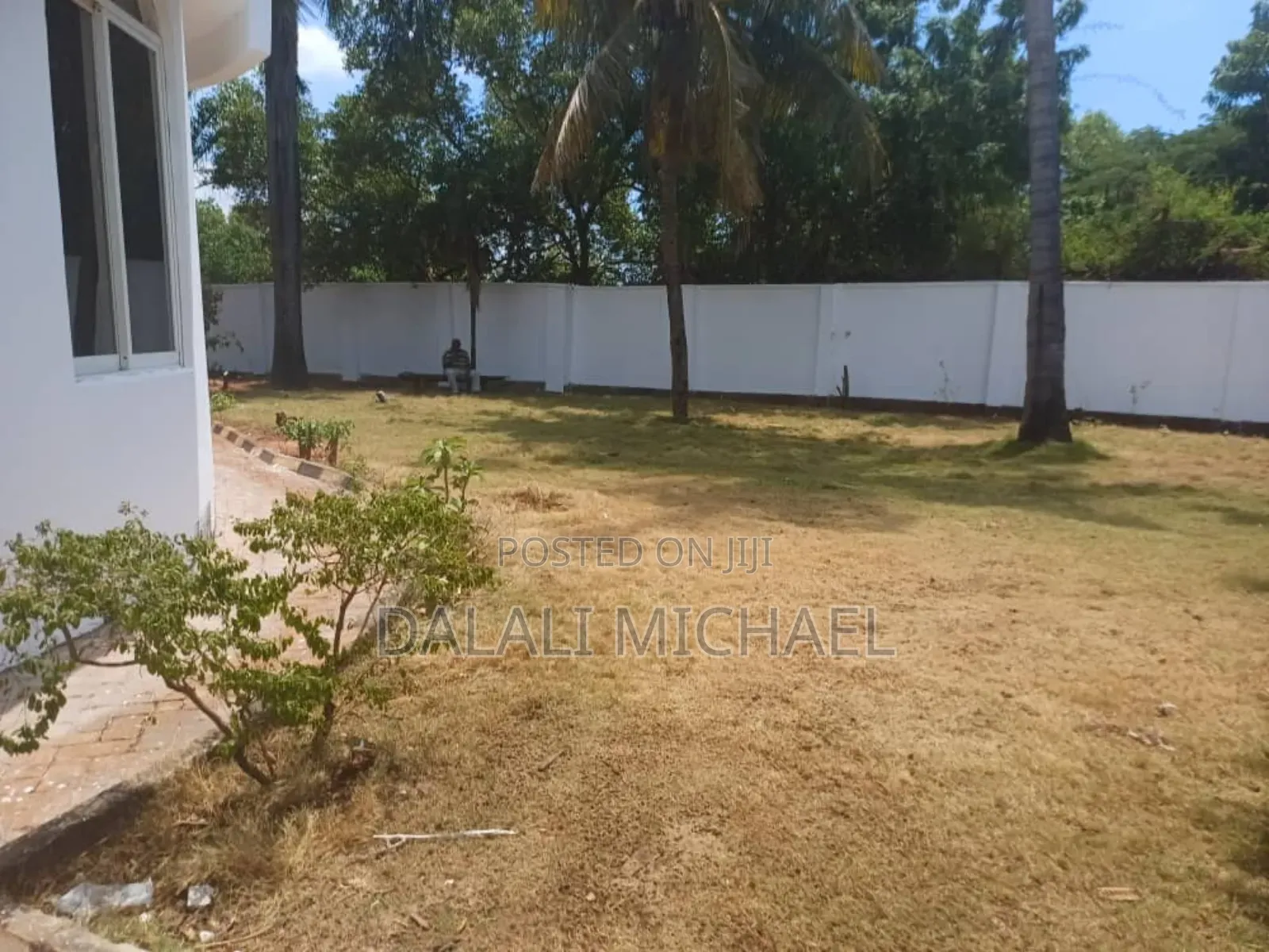 5bdrm House in Mbezibeach for rent