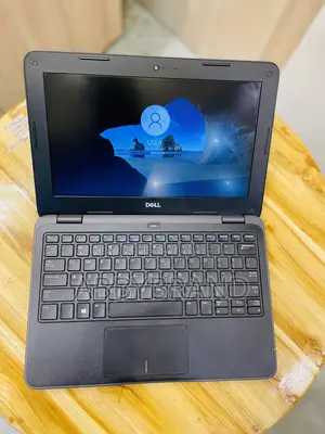 Laptop Dell Latitude 3189 4GB Intel SSD 128GB