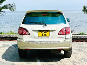 Toyota Harrier 2000 Pearl