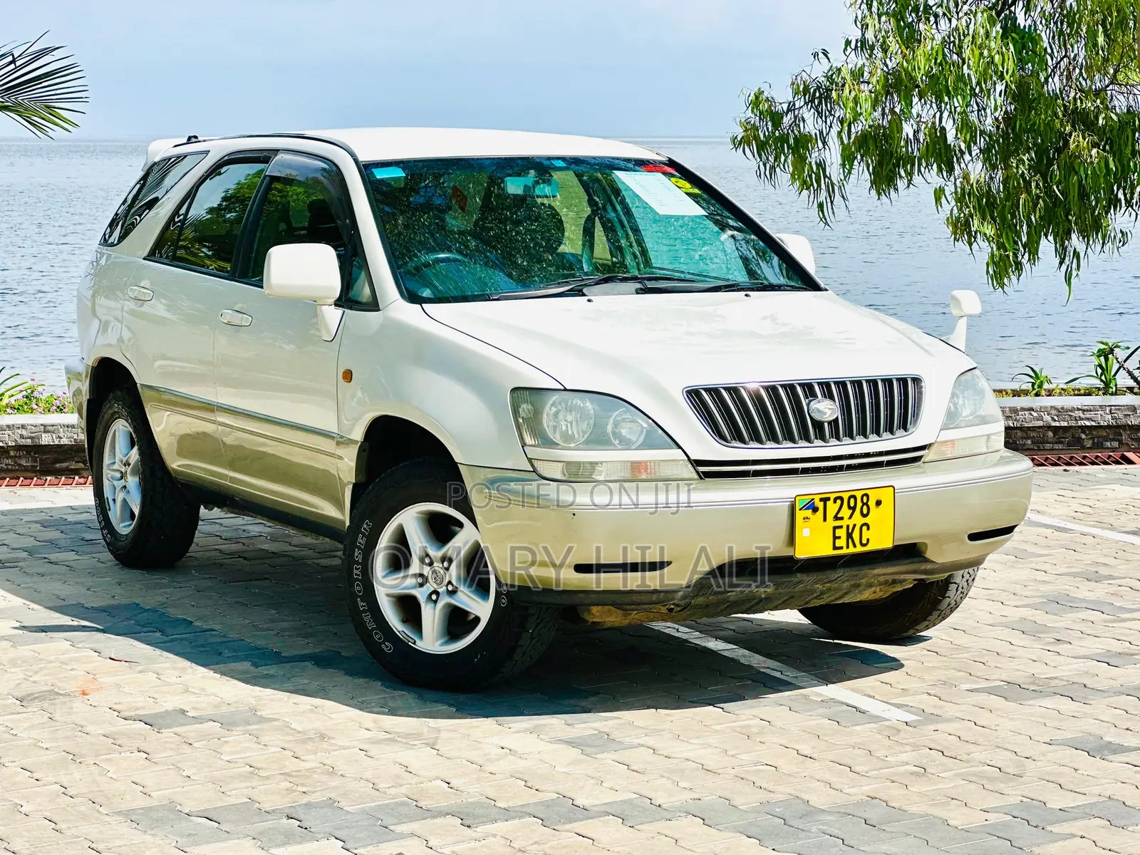 Toyota Harrier 2000 Pearl