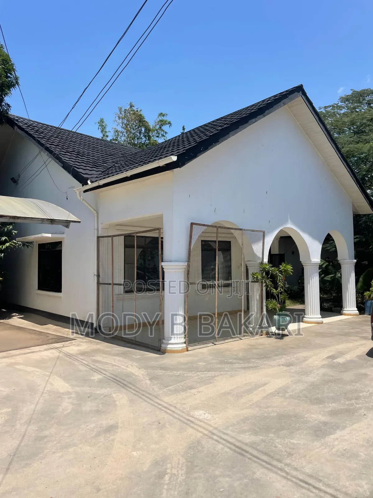 3bdrm House in Masaki for rent
