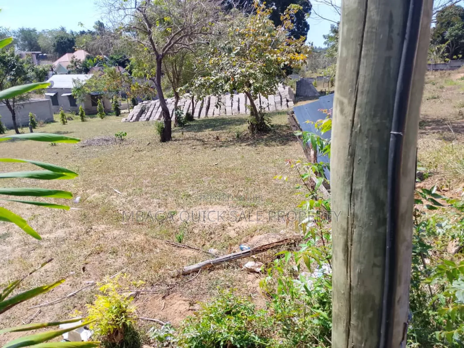 Plot for Sale at Madale