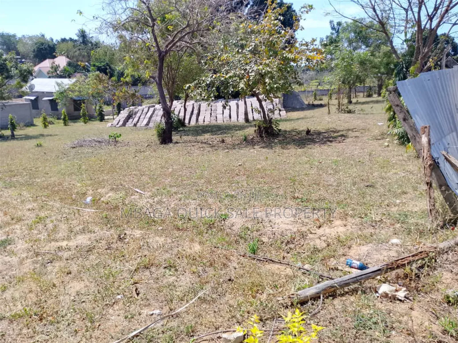 Plot for Sale at Madale