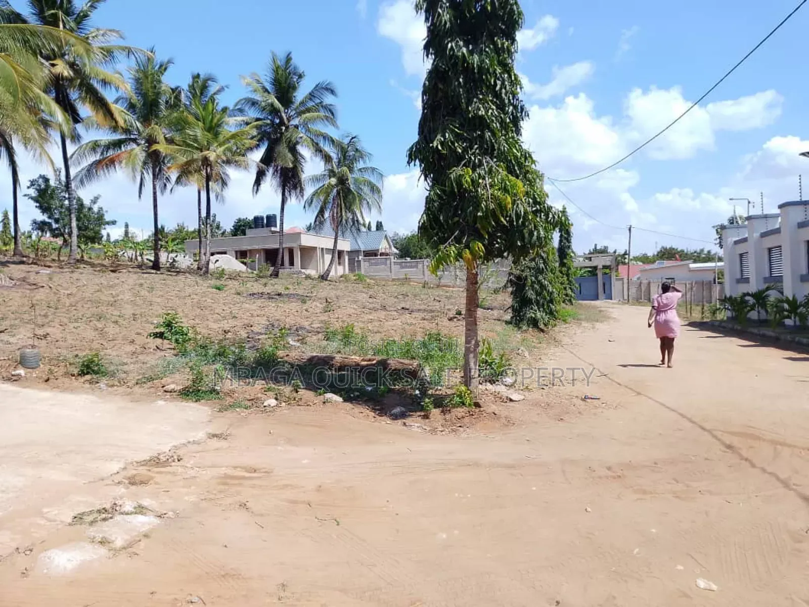 Plot for Sale at Madale