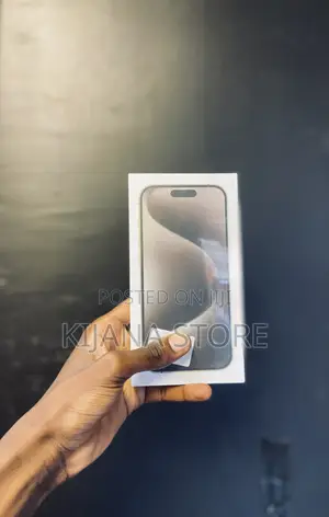 New Apple iPhone 15 Pro Max 512 GB Silver