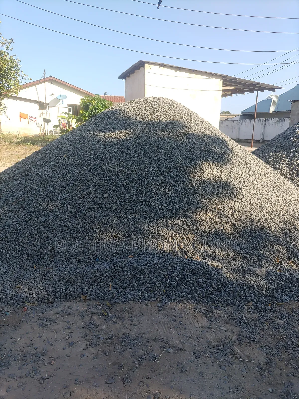 Kokoto Njeusi/Black Aggregate
