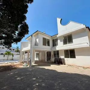 5bdrm Apartment in Oysterbay, Kinondoni for rent